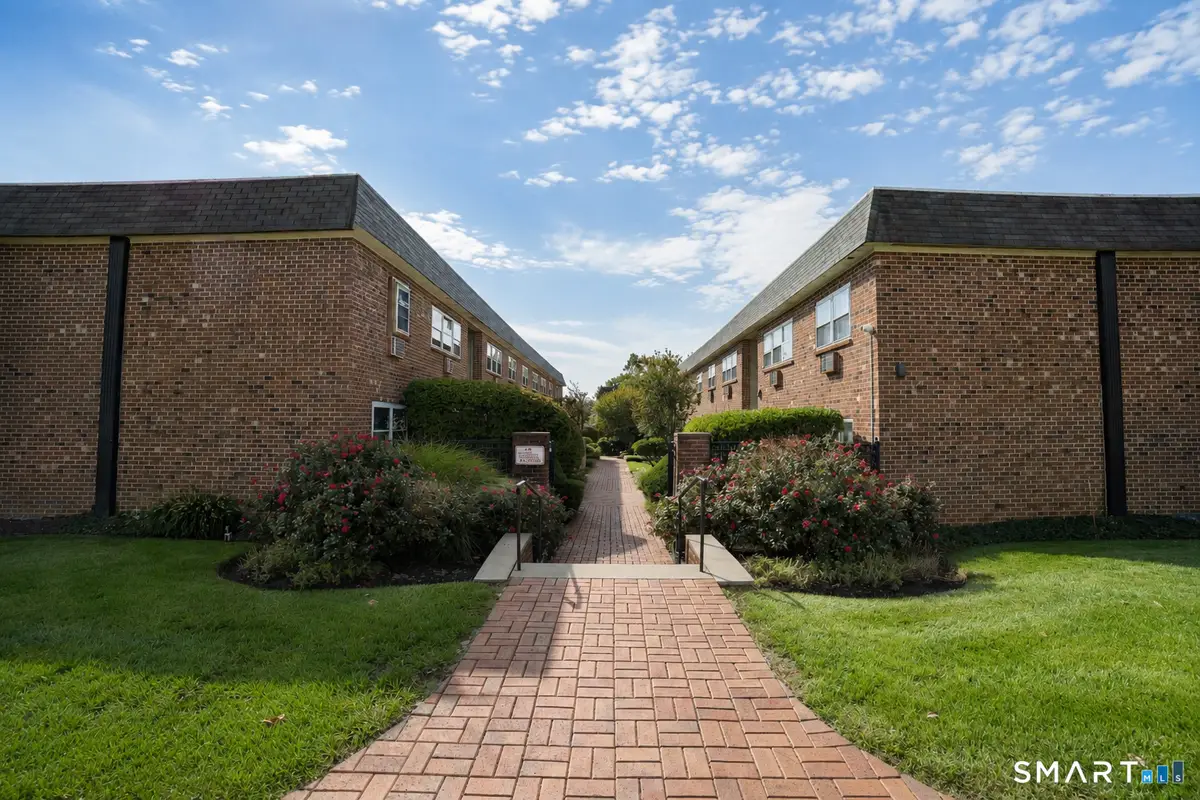 637 Cove Road #D5, Stamford, CT 06902 - #1