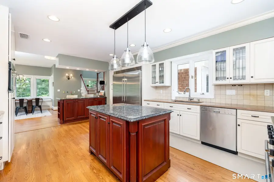 82 Ledyard Road, West Hartford, CT 06117 - #3