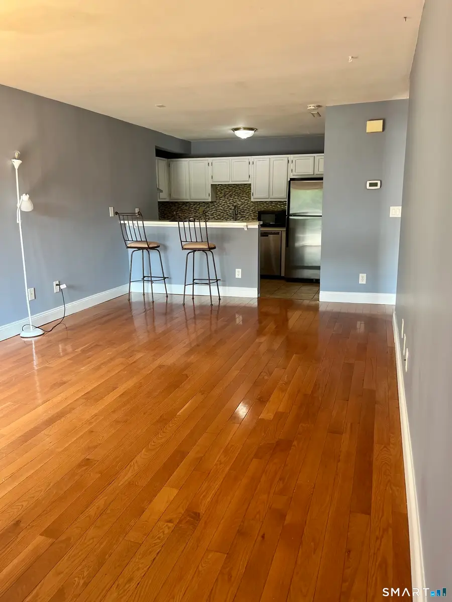1 Valley Road #101, Stamford, CT 06902 - #2