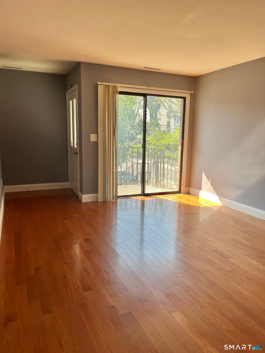 1 Valley Road #101, Stamford, CT 06902 - #3