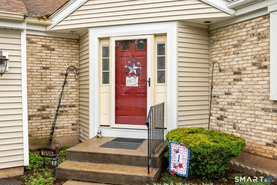 186 Main Street #B, Manchester, CT 06042 - #2