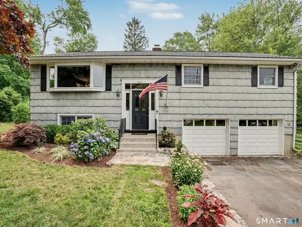 7 Wheeler Drive, Danbury, CT 06811