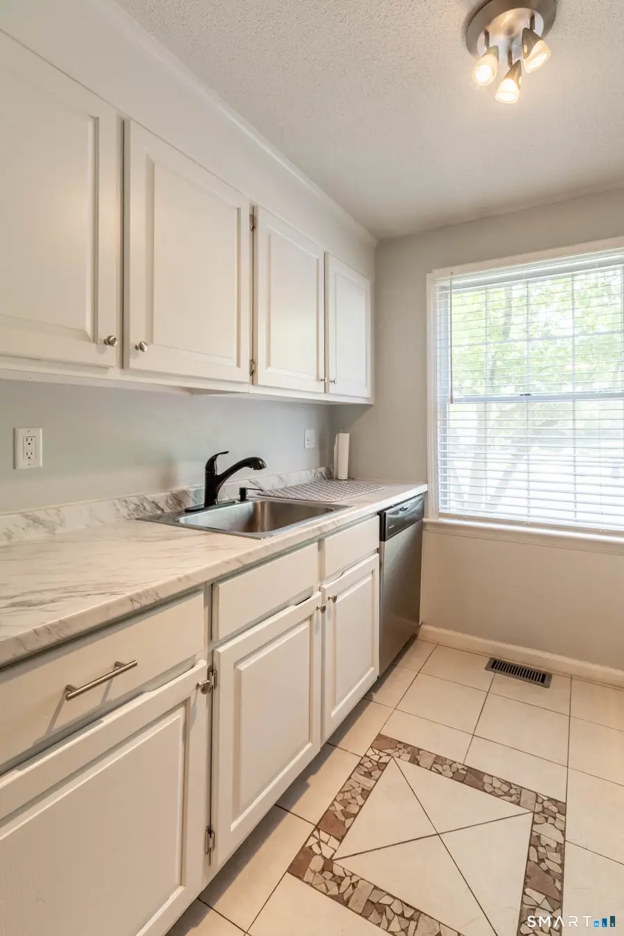 283 Strawberry Circle, Windsor, CT 06095 - #3