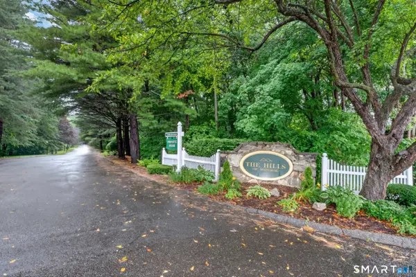 301 Fairmount Drive #D, Monroe, CT 06468