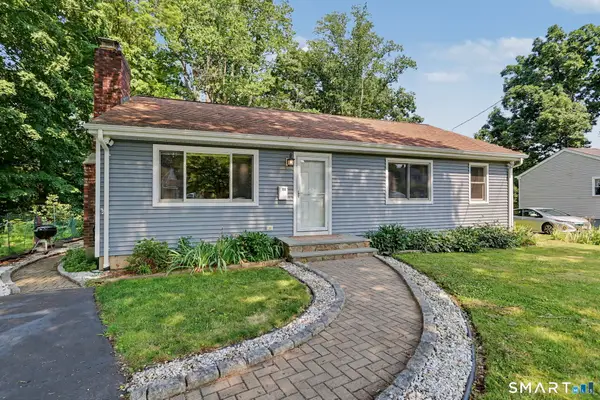 11 A Greenlawn Drive, Fairfield, CT 06825