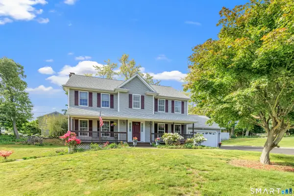 11 Jeanetti Drive, Derby, CT 06418