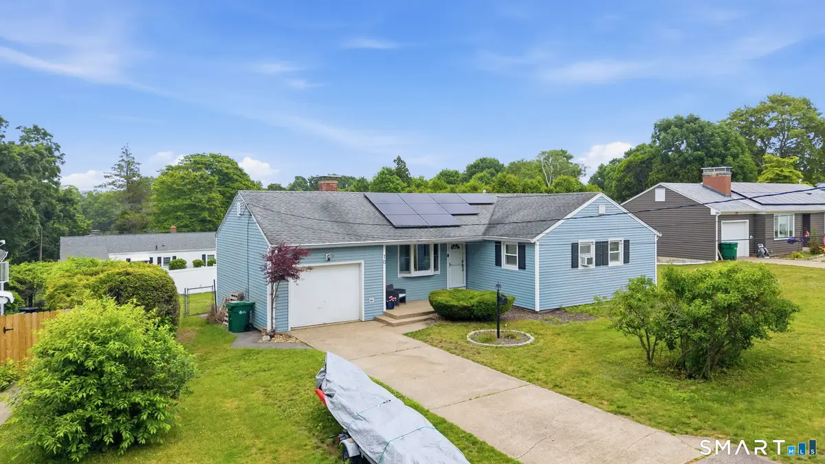 10 Miller Avenue, Quaker Hill, CT 06375 - #1