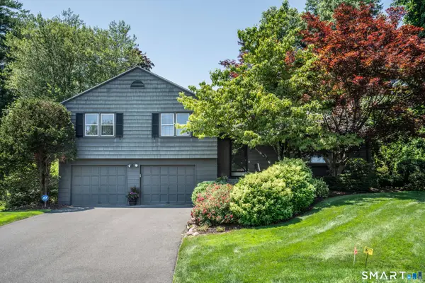 15 Day Road, West Hartford, CT 06117
