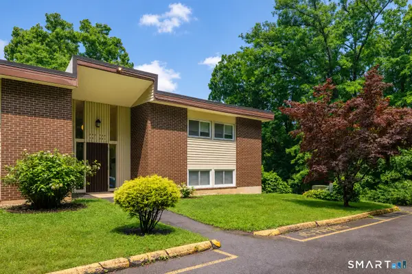 229 Bacon Pond Road #354, Woodbury, CT 06798