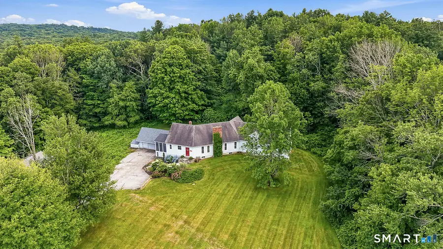 496 Center Road, Woodstock, CT 06281 - #3