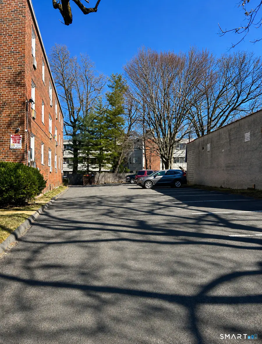 18 Sherman Street, Hartford, CT 06105 - #3