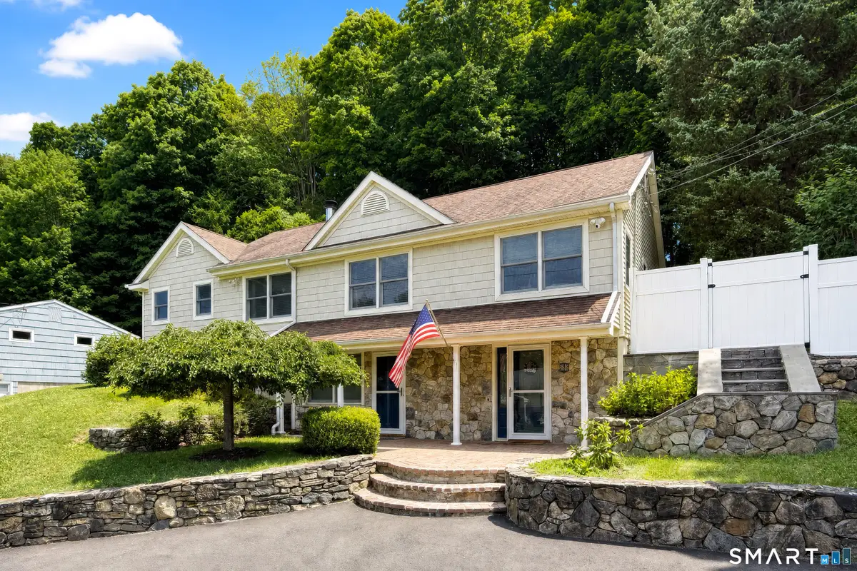 30 Maple Ave Extension, Bethel, CT 06801 - #1
