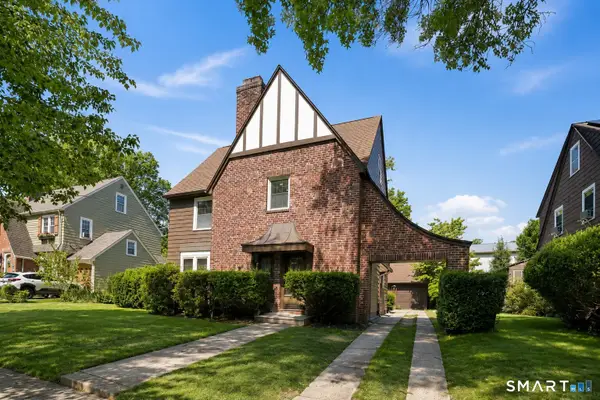 210 Colony Road, New Haven, CT 06511