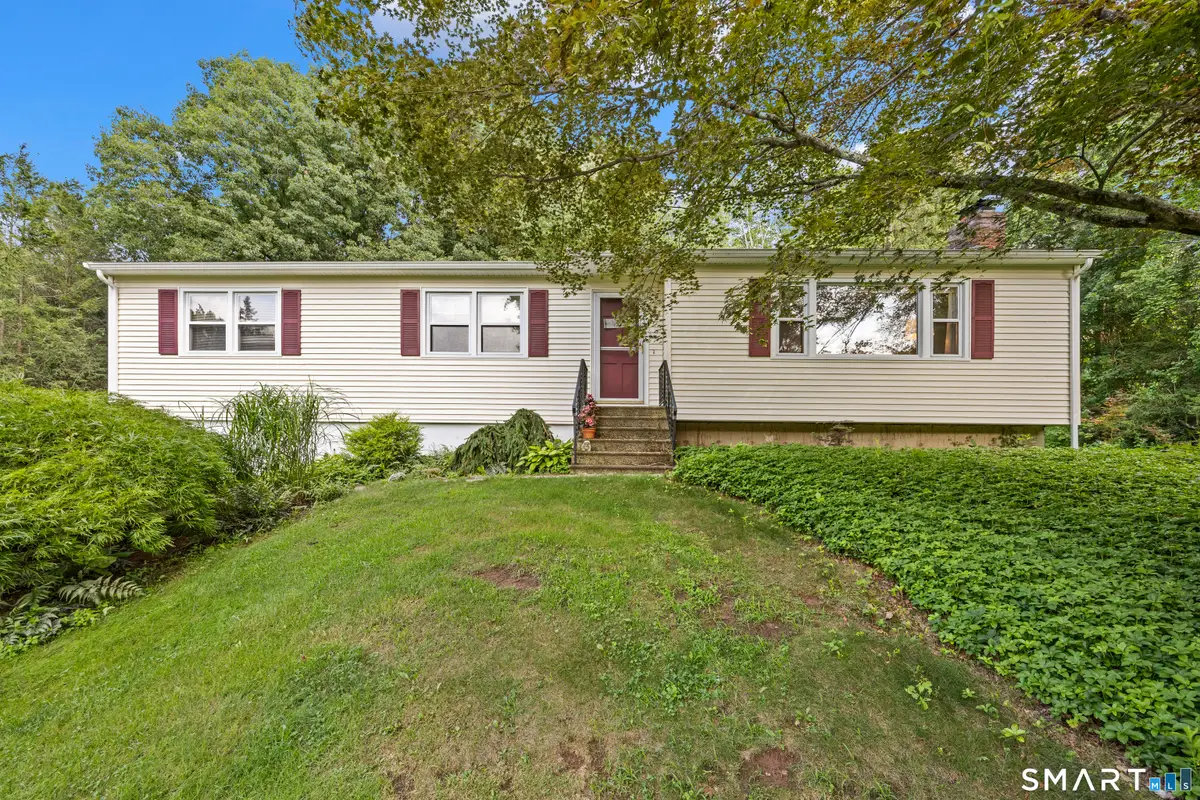 44 Williamsburg Drive, Cheshire, CT 06410 - #1