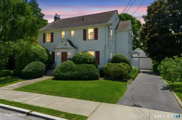 44 Granada Terrace, New London, CT 06320