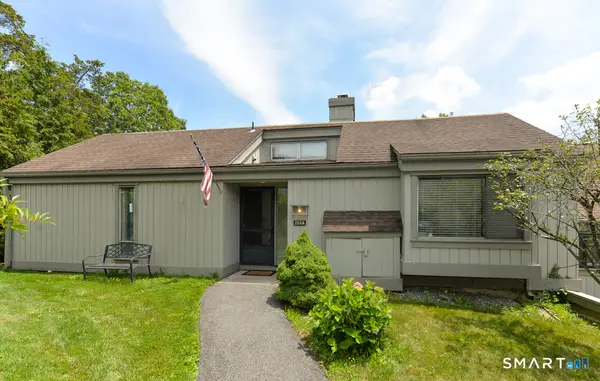 233 Heritage Village #A, Southbury, CT 06488