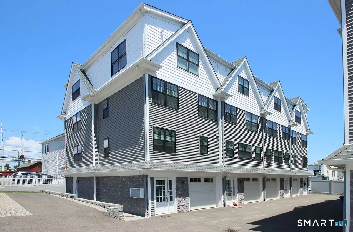 25 Beaumont Street #25, Fairfield, CT 06824 - #1