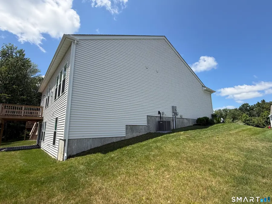 941 Mackenzie Lane #941, Oxford, CT 06478 - #3