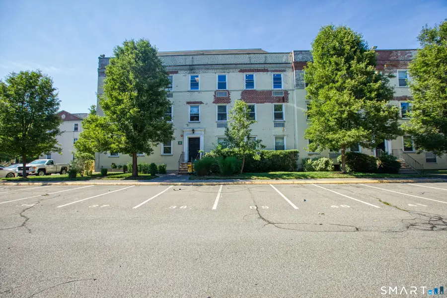 110 Summer Street #3A, New Canaan, CT 06840 - #2