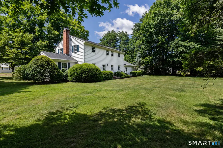 54 Parkview Drive, Avon, CT 06001 - #3
