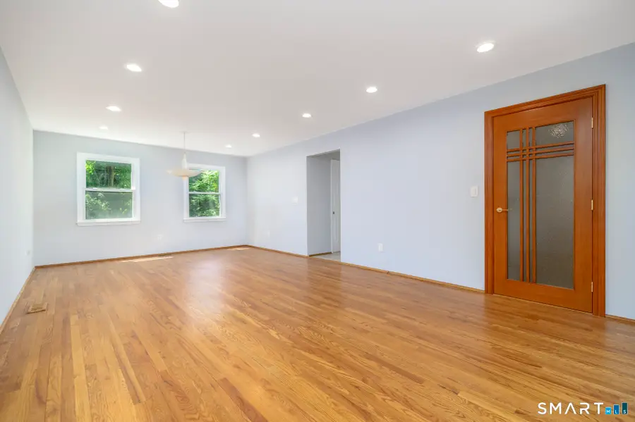 26 Marva Lane, Stamford, CT 06903 - #3