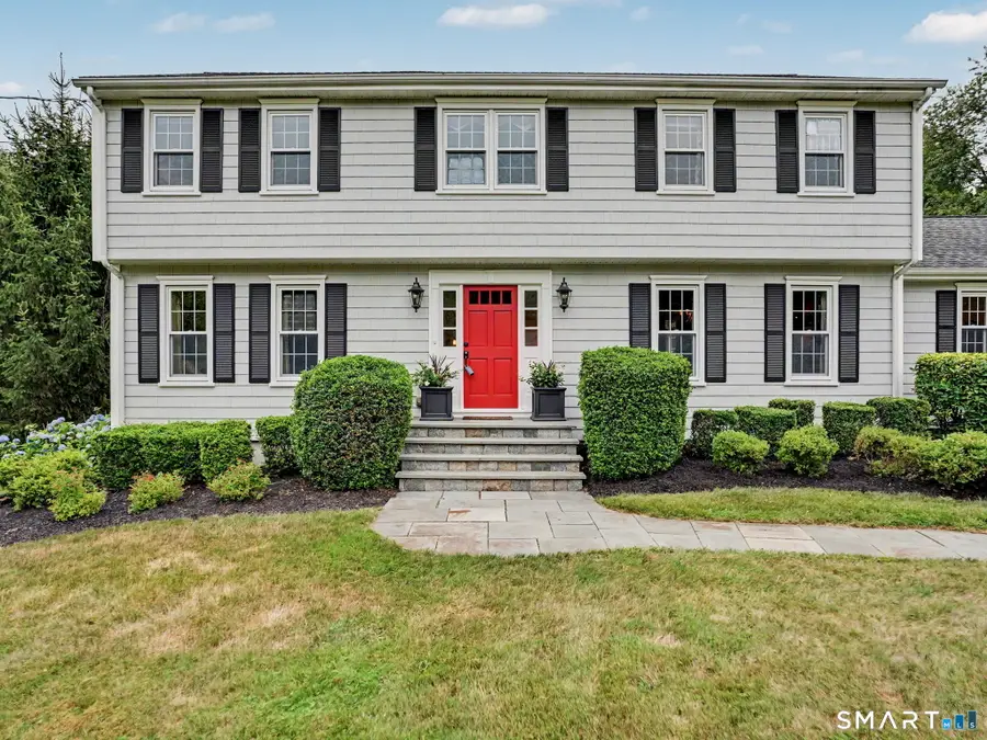 16 Mallett Drive, Trumbull, CT 06611 - #2