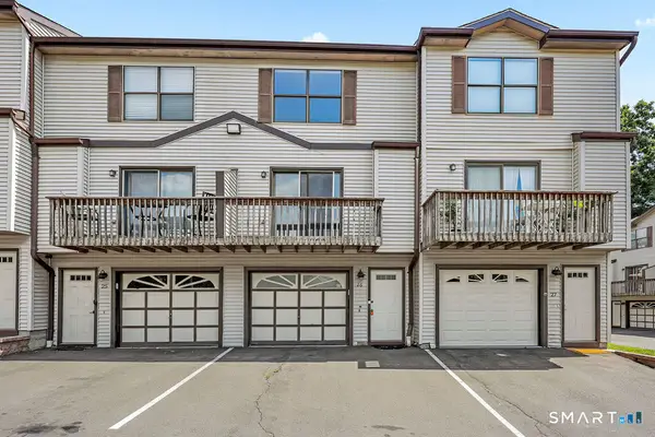 15 Crest Street #D26, West Haven, CT 06516