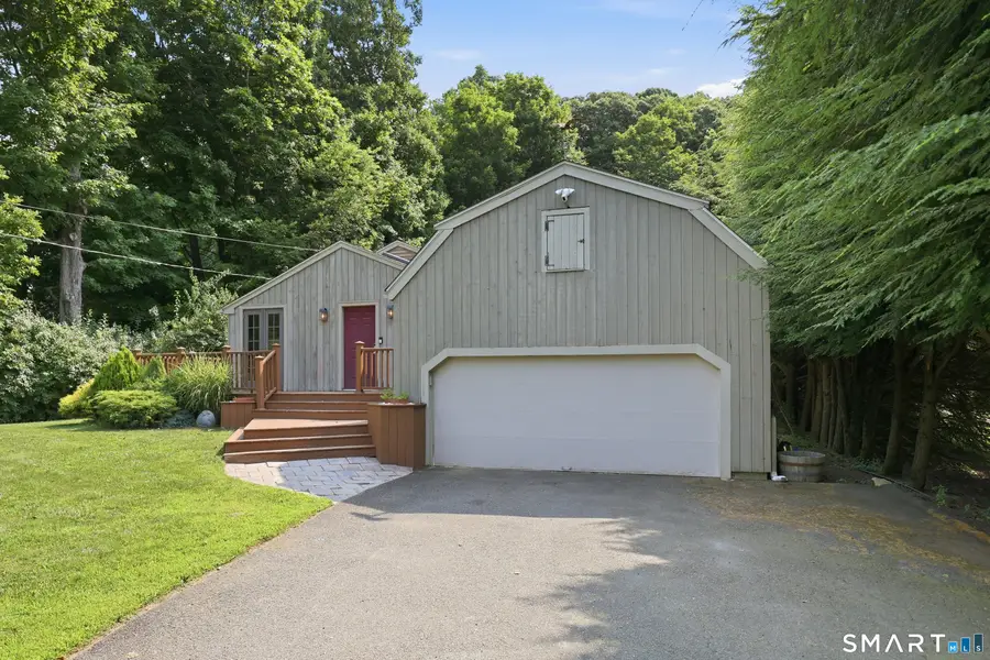 10 Satterlee Road, New Fairfield, CT 06812 - #2