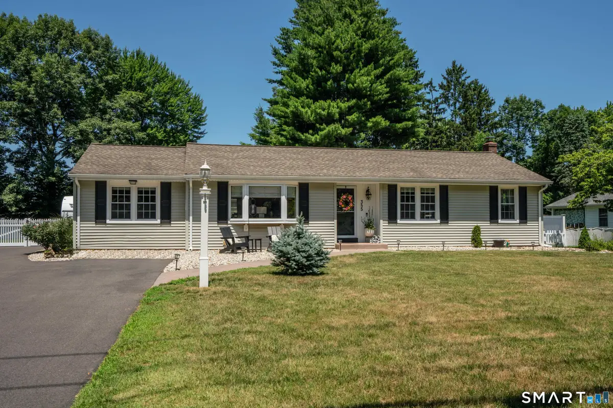 355 Burnham Street, Manchester, CT 06042 - #1