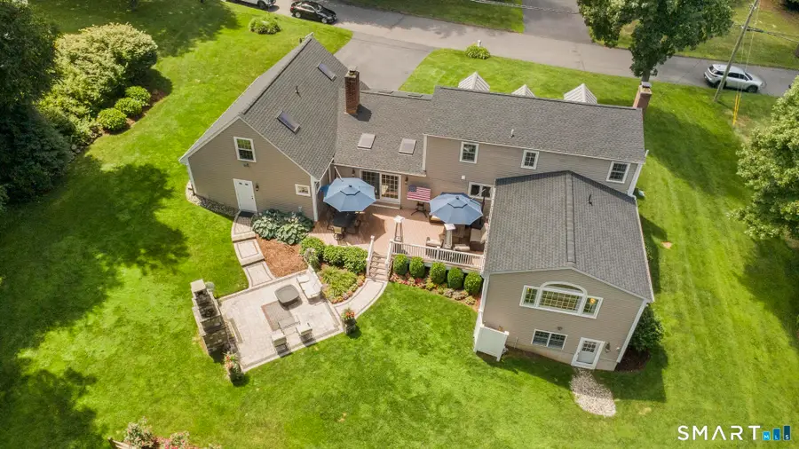 60 Blueberry Lane, Avon, CT 06001 - #2