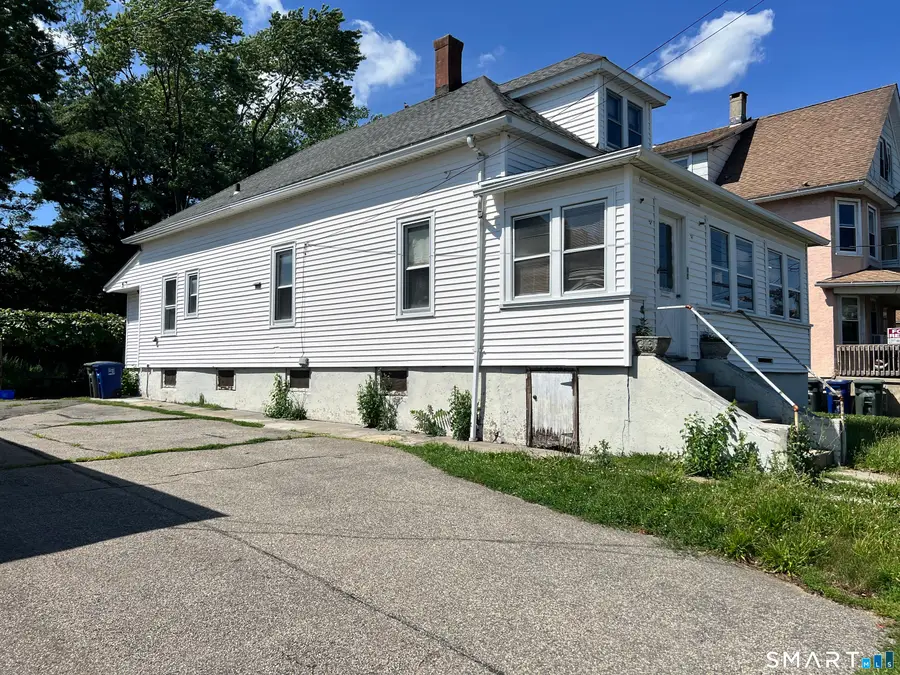 46 Arlington Street, Bridgeport, CT 06606 - #3