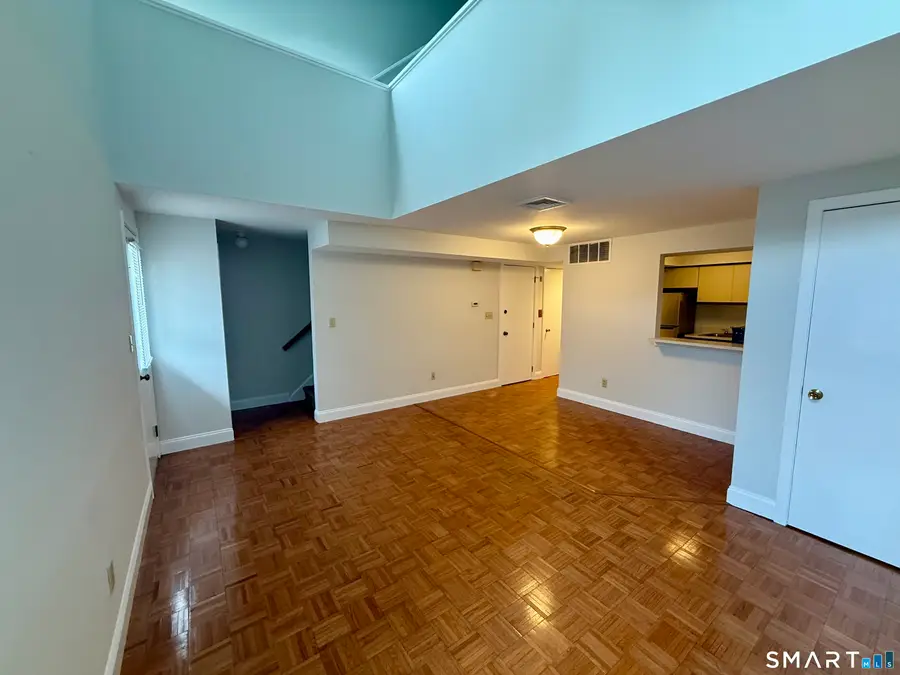 105 Tremont Avenue #C, Bridgeport, CT 06606 - #2