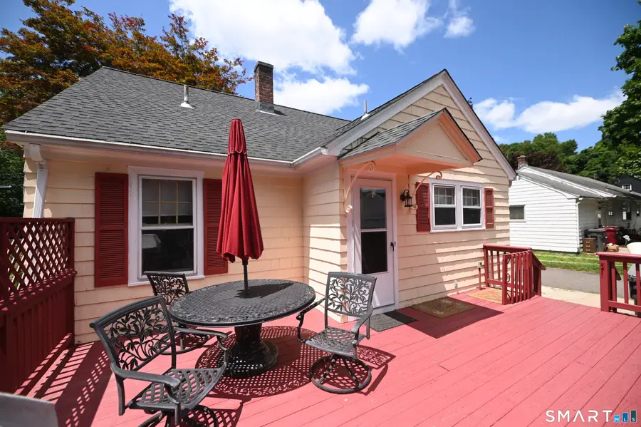 26 Laurel Avenue, Naugatuck, CT 06770 - #3