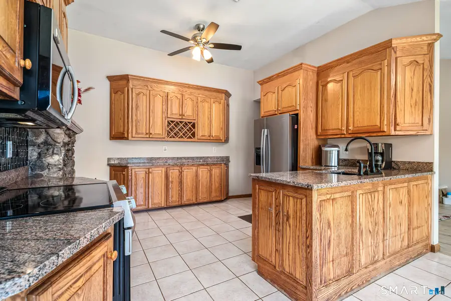 64 Jobs Gate 2, Portland, CT 06480 - #2