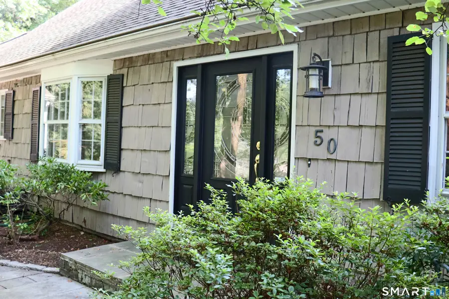 50 Woodridge Circle, West Hartford, CT 06107 - #3
