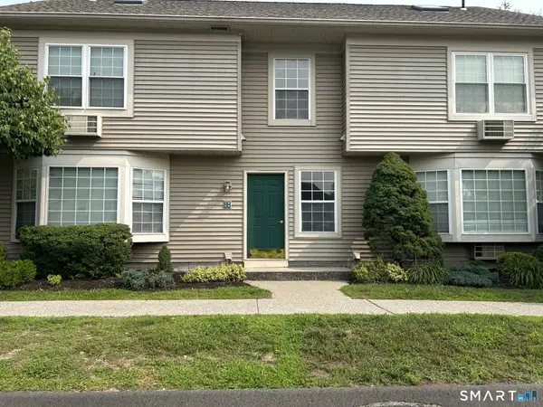 15 Glen Ridge Court #15, New Milford, CT 06776