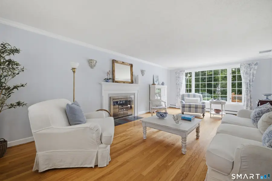 36 Willowbrook Road, West Hartford, CT 06107 - #3
