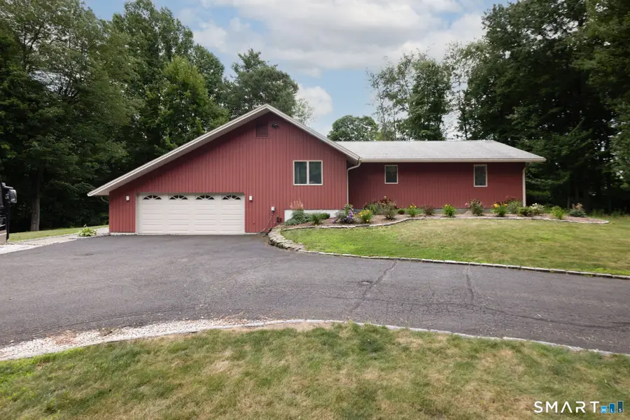 200 Northridge Drive, Middlebury, CT 06762 - #2