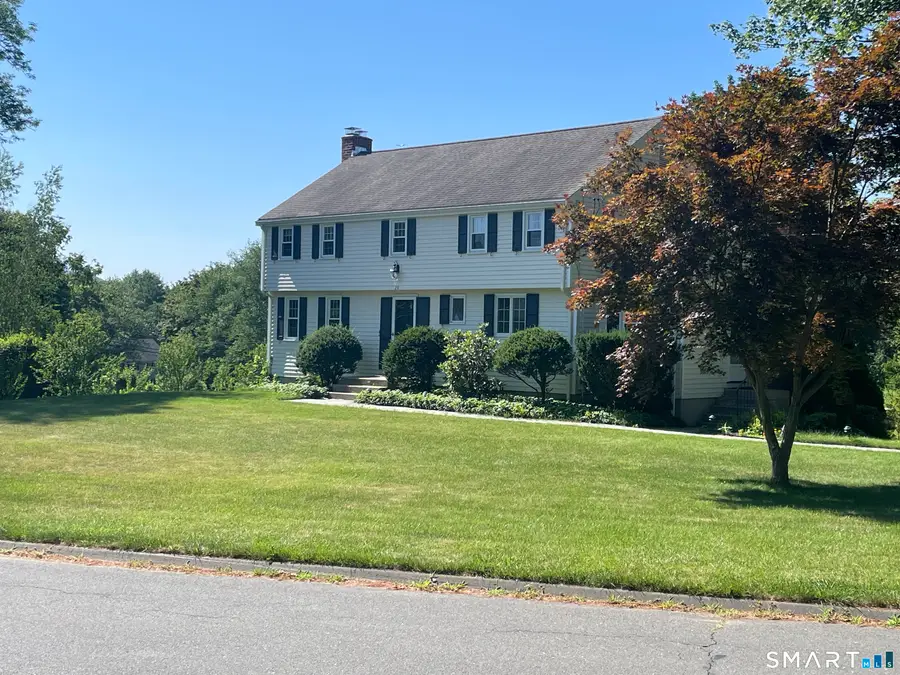 28 Crestwood Road, Simsbury, CT 06070 - #2