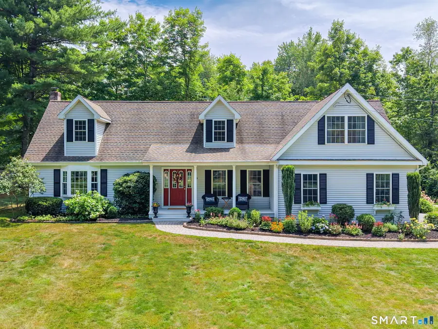 73 School Street, Avon, CT 06001 - #2