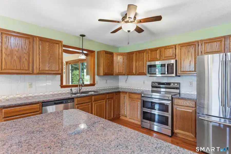 23 Old Schoolhouse Road, Mansfield, CT 06268 - #3