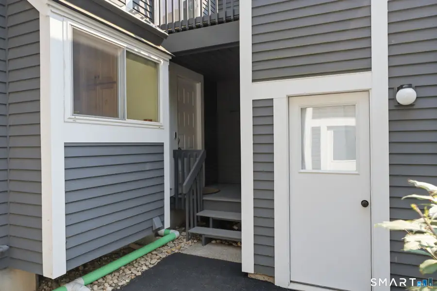 126 Hopmeadow Street #3C, Weatogue, CT 06089 - #3