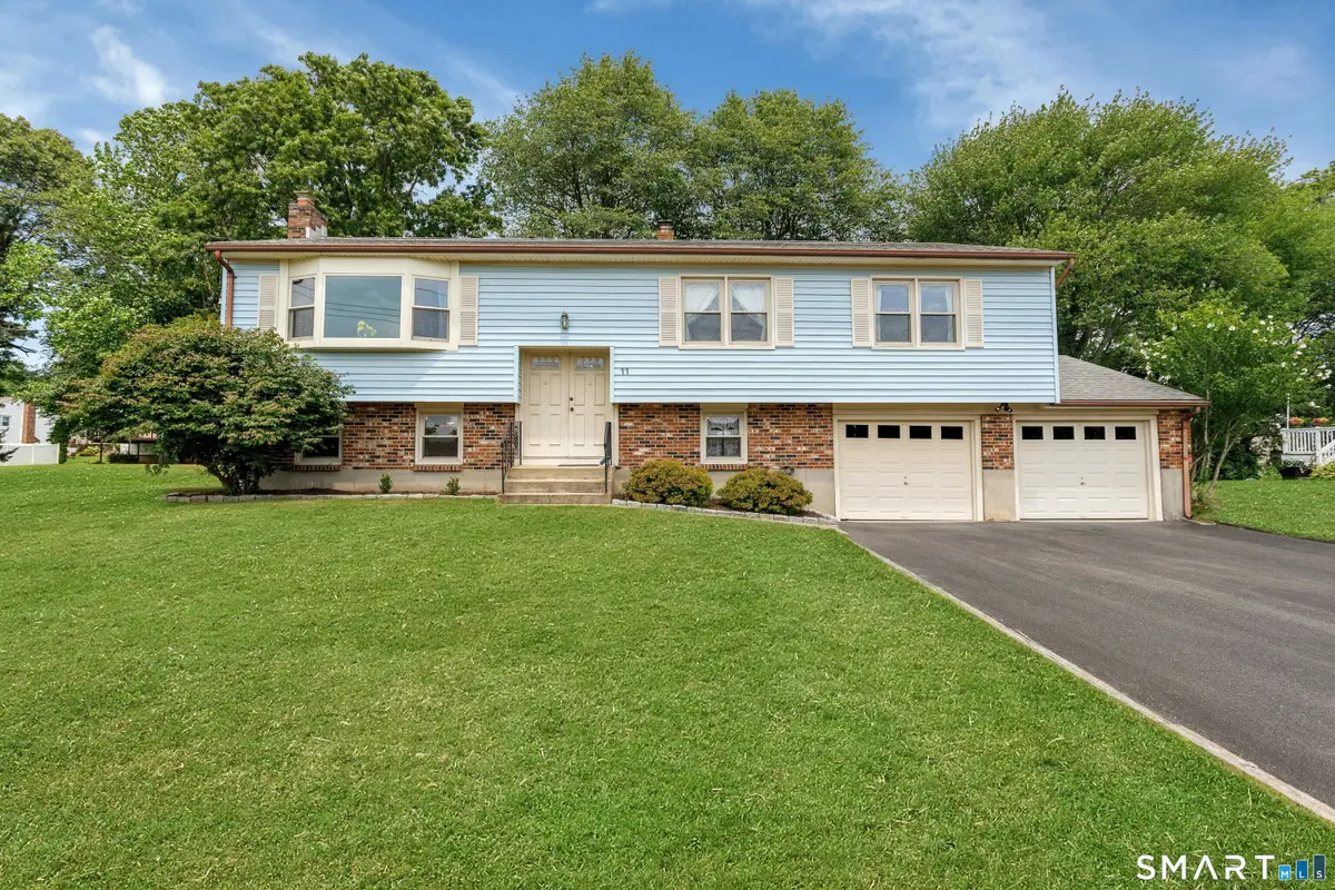 11 Apple Tree Terrace, West Haven, CT 06516 - #1