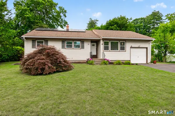 48 East Maxwell Drive, West Hartford, CT 06107