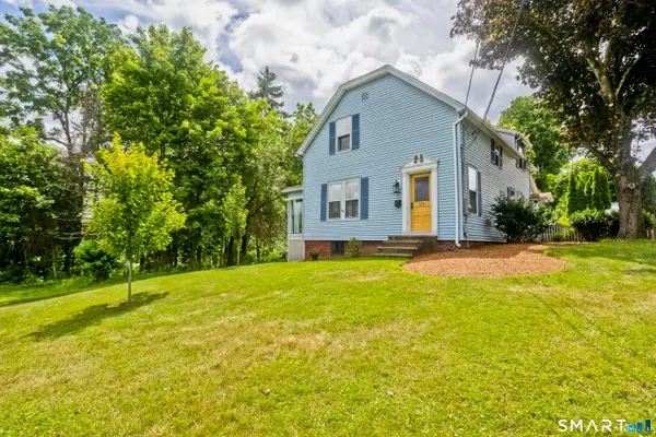 320 Mapleton Avenue, Suffield, CT 06078