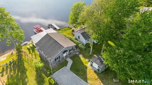 4 Loyola Rd Extension, Woodstock, CT 06281