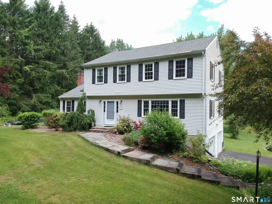 38 Grey Fox Trail, Woodbury, CT 06798 - #2