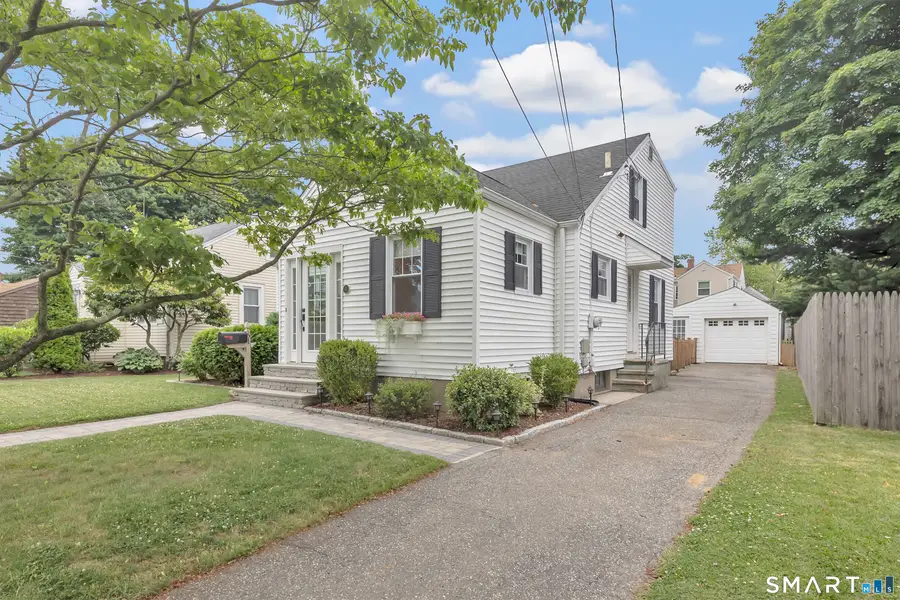 61 Newton Street, Stratford, CT 06614 - #2