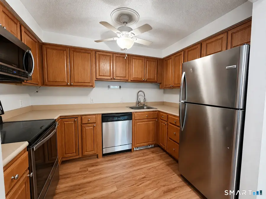 1001 Old Colony Road #7-2, Meriden, CT 06451 - #3
