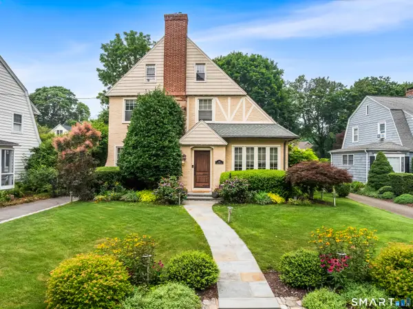 400 Buena Vista Road, Fairfield, CT 06825